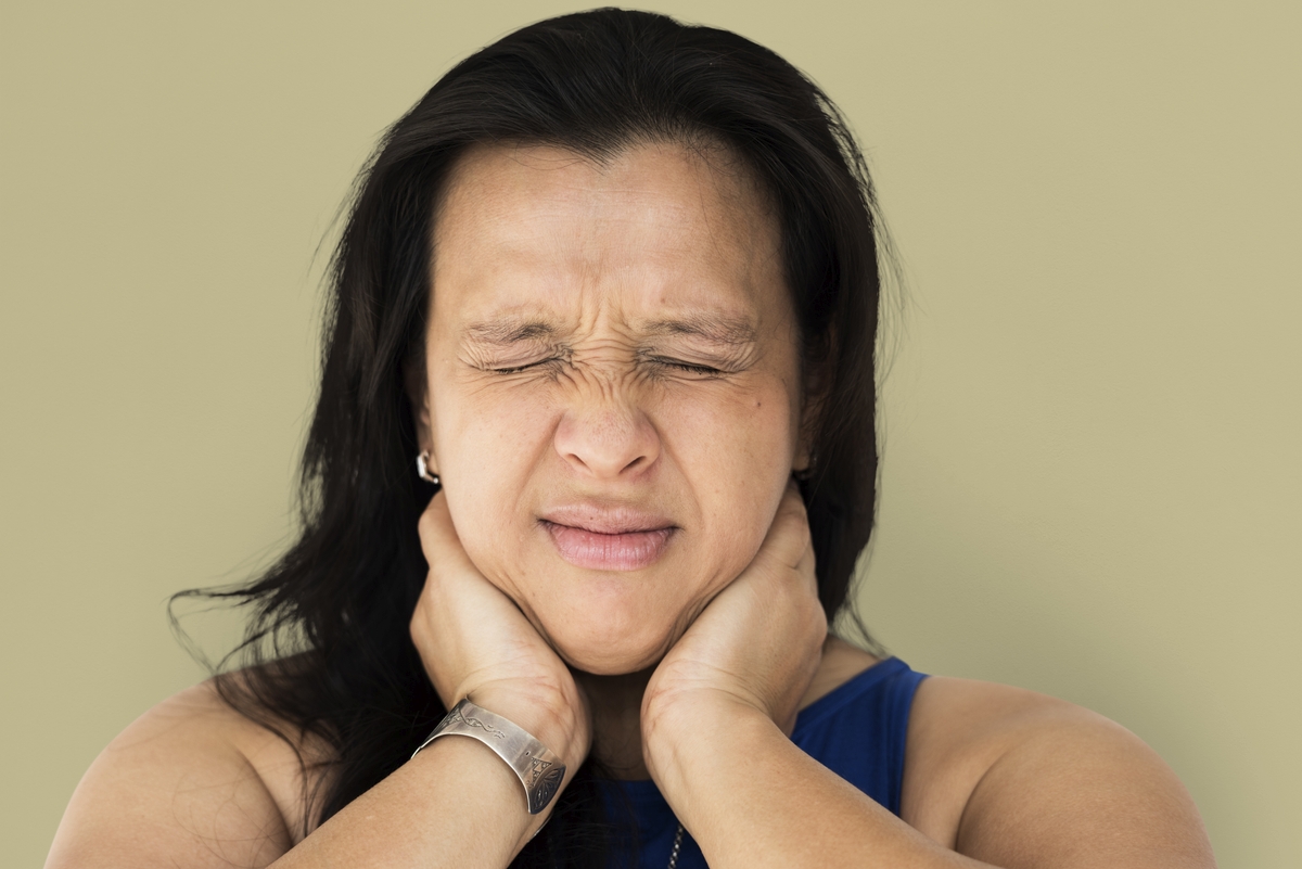 Read more about the article Neck Pain Got You Down?